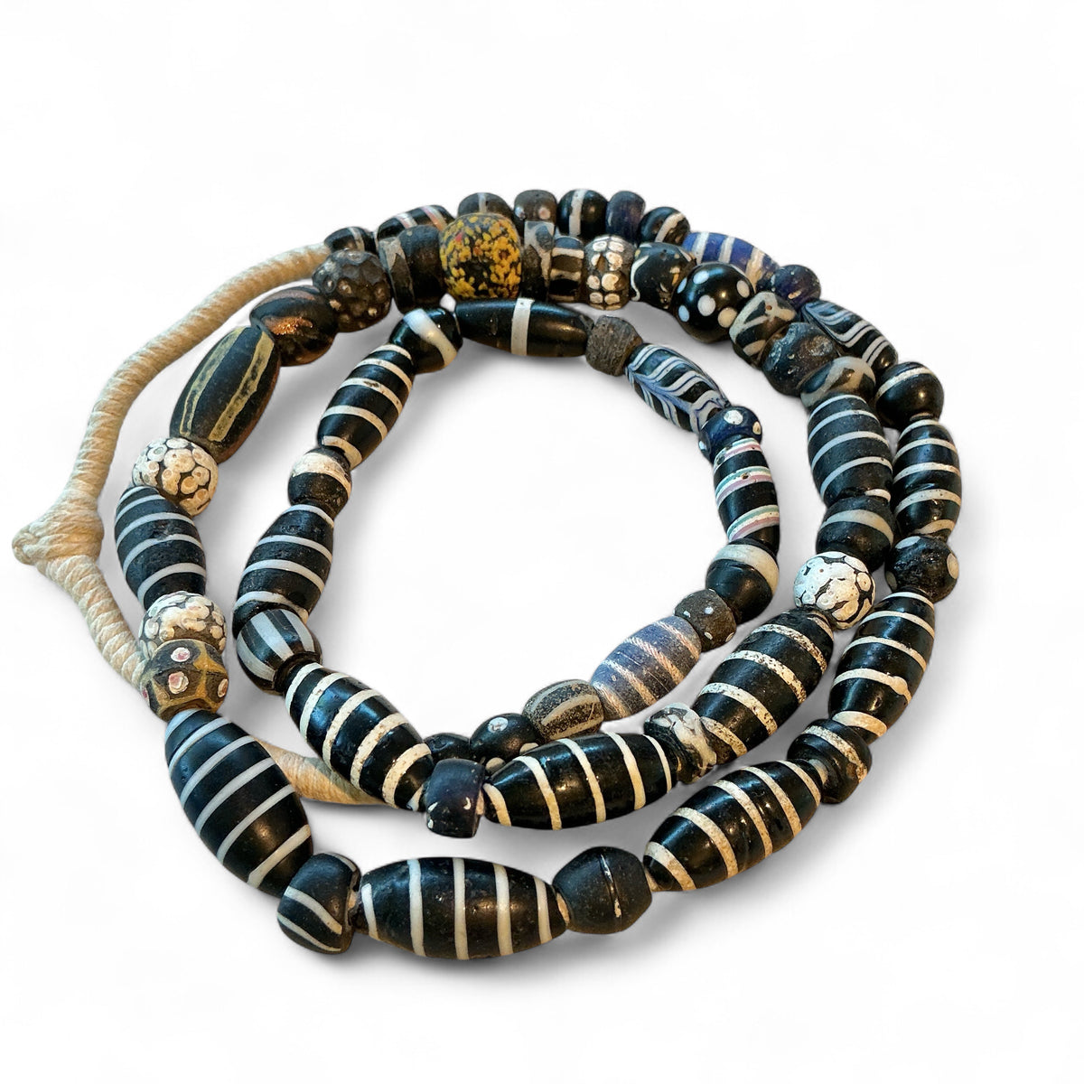 Mixed Black and White Antique Venetian Glass Bead Strand - Rita Okrent Collection (AT1909)