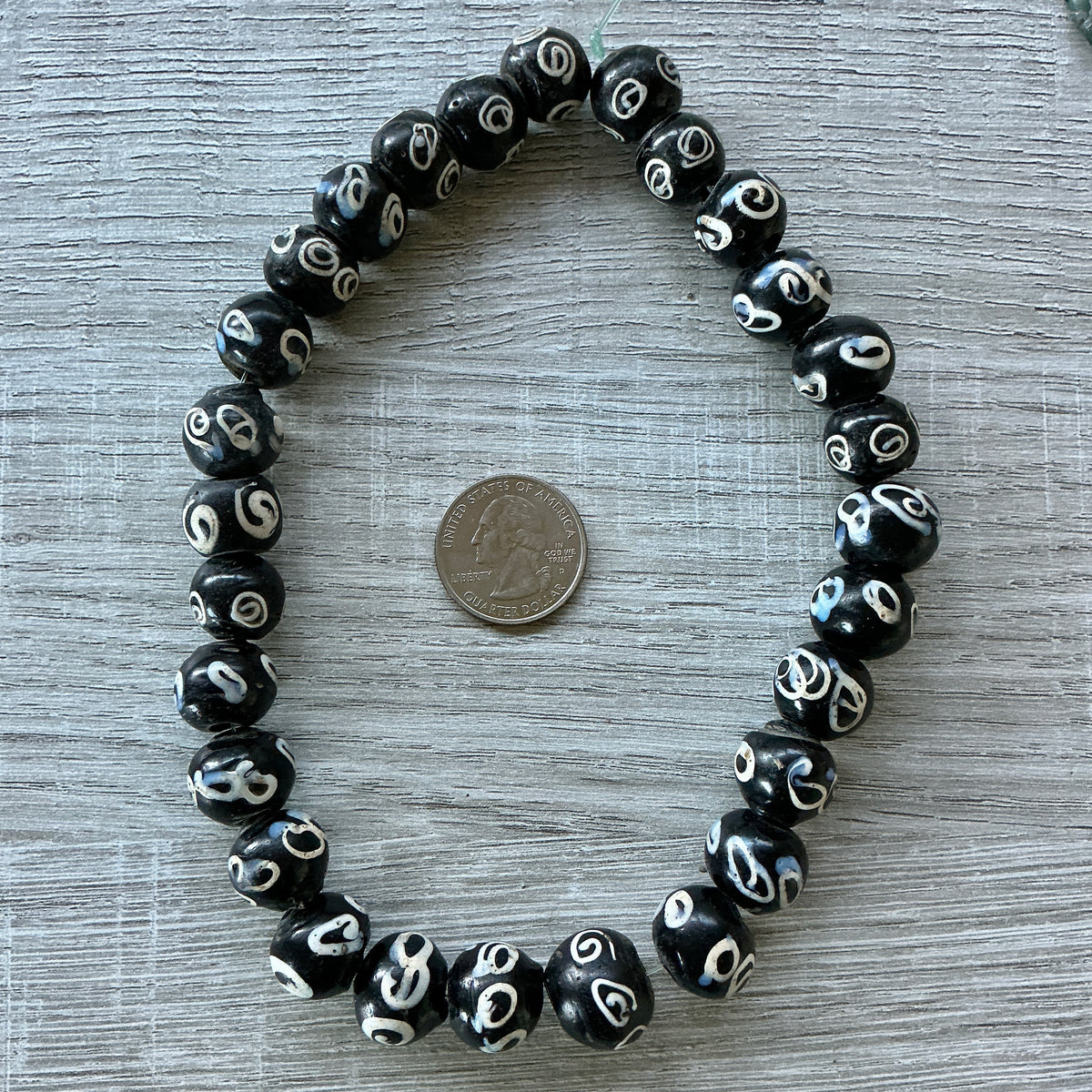 Black and White Decorated Antique Glass Zen Venetian Trade Beads- Rita Okrent Collection (AT1904)