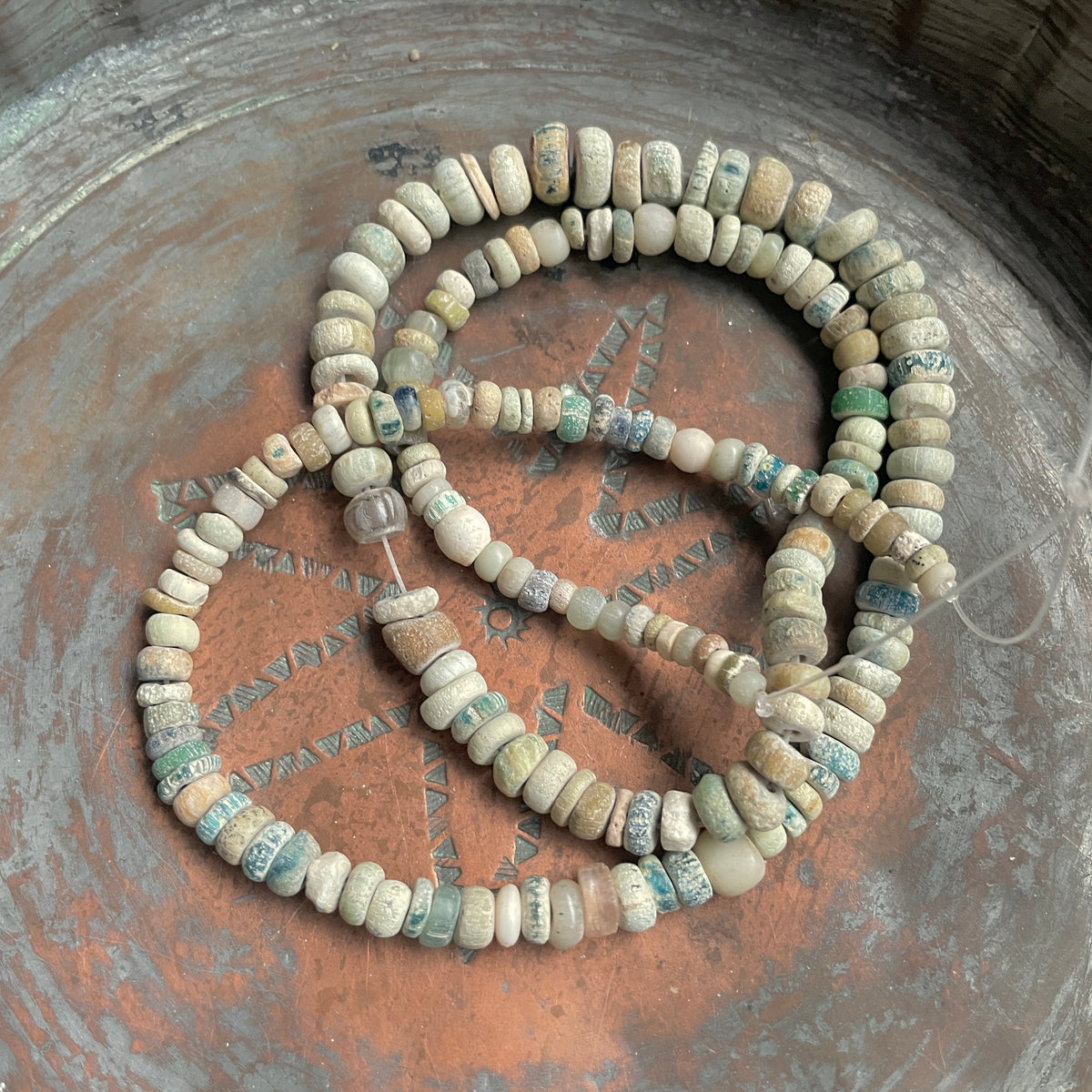 Well Worn Faded Beachy Medium Sized Djenne Nila Beads - Rita Okrent Collection (AT0945a)