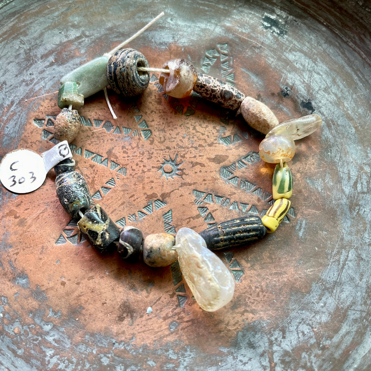 Ancient Beads from Mali and Roman Period Glass beads from the Middle East - Rita Okrent Collection (C303b)
