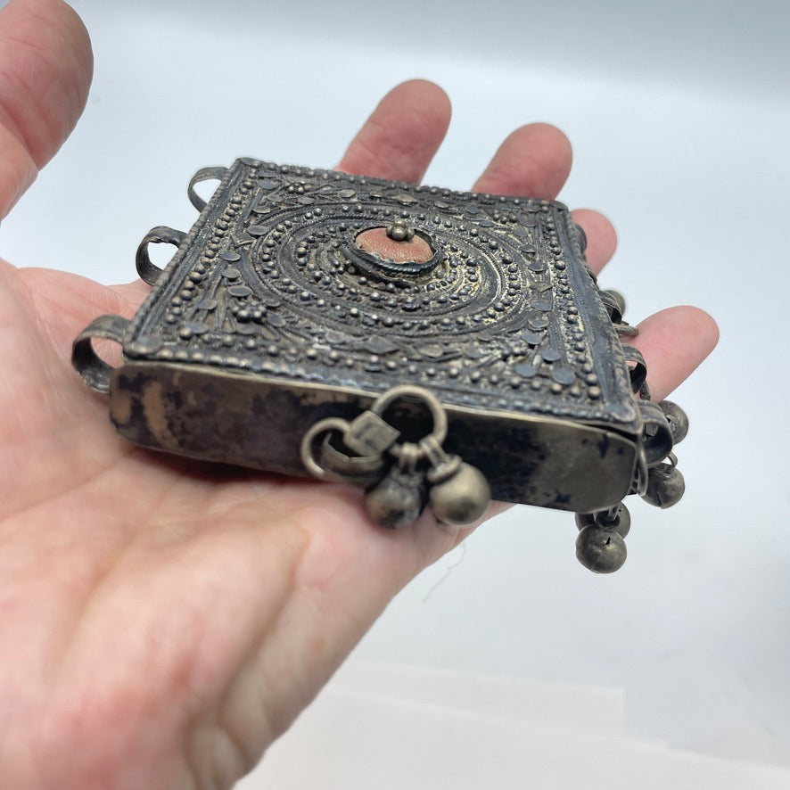 Ethnic Yemeni Rashaida Large Silver Hirz Box Pendant from Ethiopia/Yemen - Rita Okrent Collection (P476)