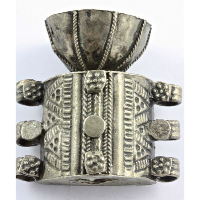 Yemeni Coin Silver Decorated Pendant from Traditional Bracelet,  Wadi Bayhan, Yemen - P131