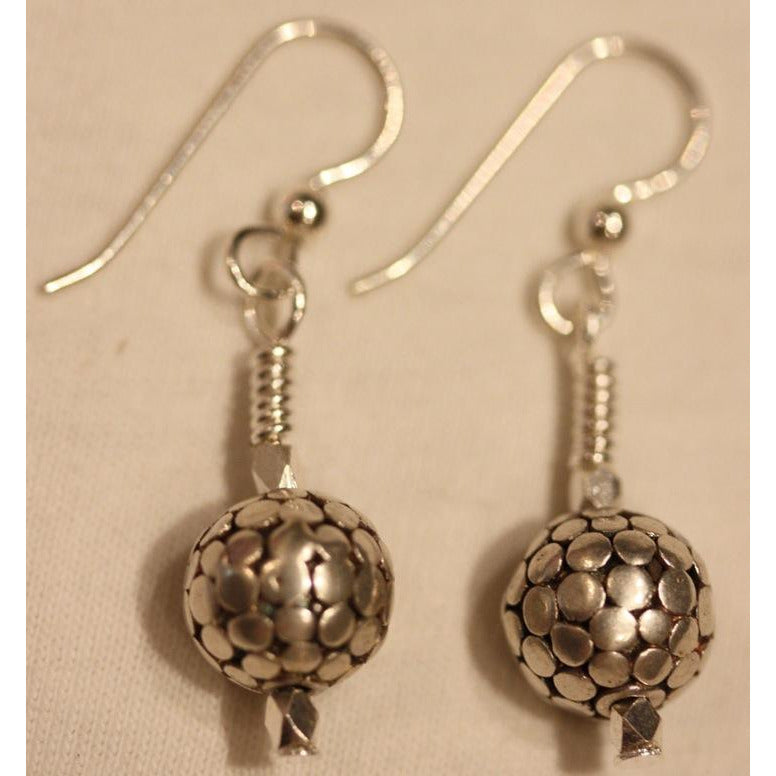 Earrings Item 007