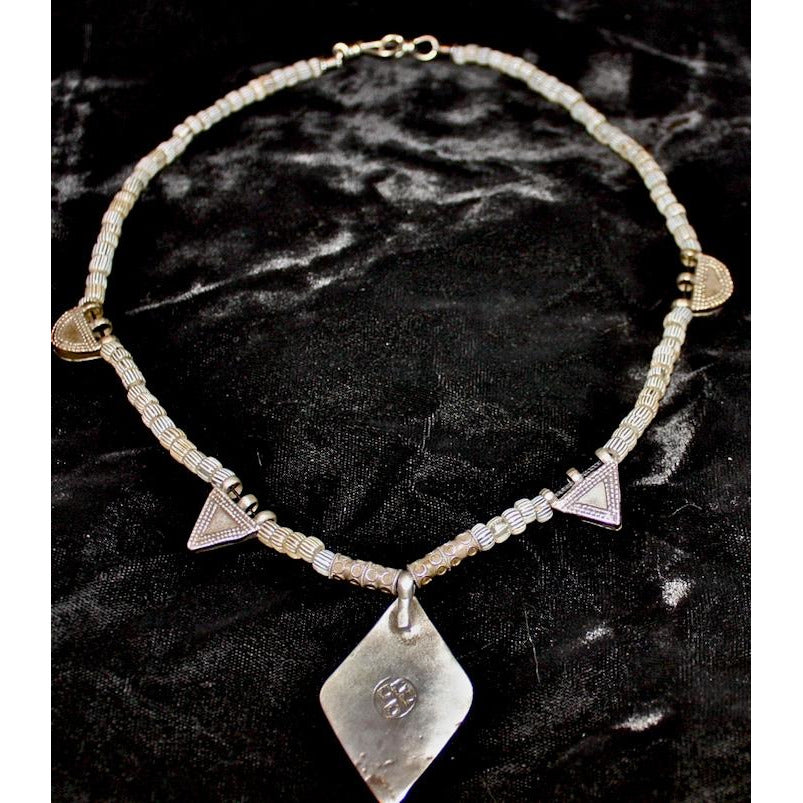 Necklace Item 250