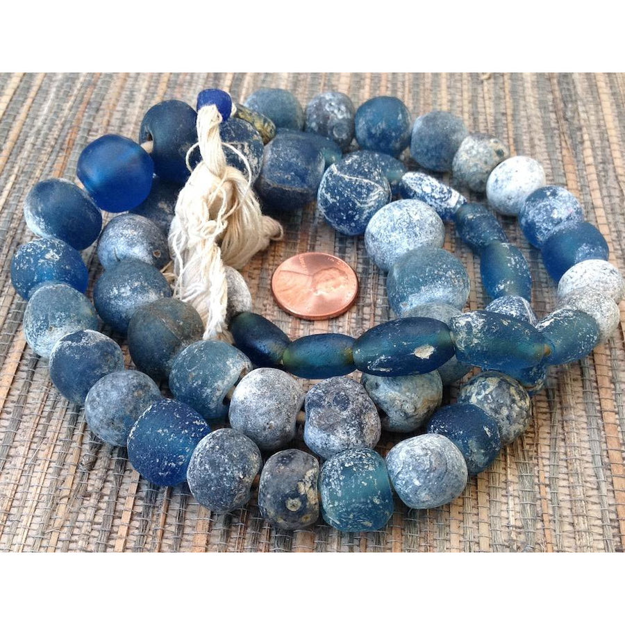 10 Huron Indian Cobalt Blue Glass Old Style Trade Beads w/Patina Fur Trade  1800s