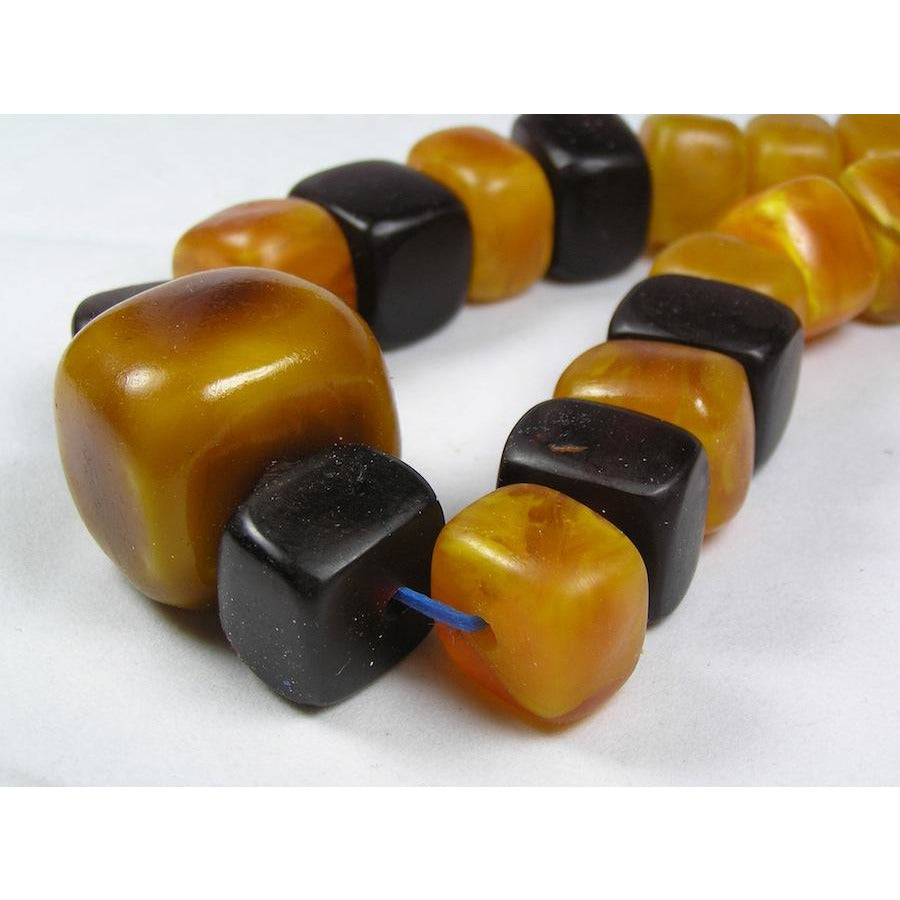 Graduated Faux Amber Cubes in Dark Caramel and Traditional Amber Colors 