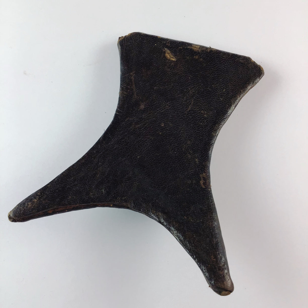 Antique Tuareg Tcherot Leather Amulet, Mauritania - Rita Okrent Collection (P642f)