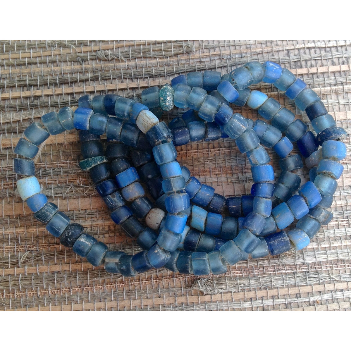 Short Tube Mixed Size Translucent Blue Glass Nila or Koli Beads Timbuktu, Mali - AT0072