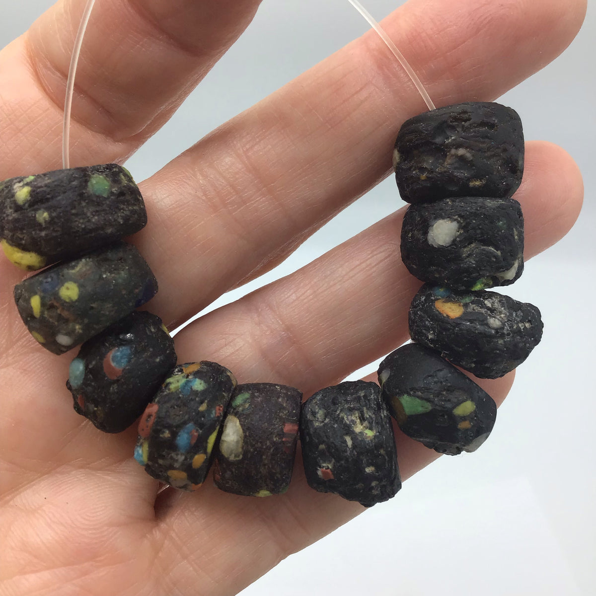 Rare African Antique Black Speckled Hebron Beads, Sudan - Rita Okrent Collection (AT0608h)