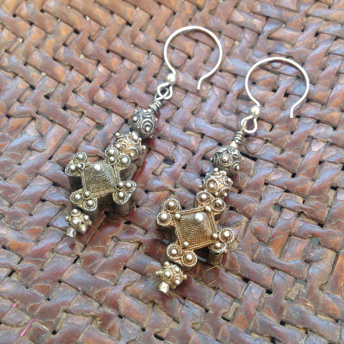 Mauritanian Gilded Silver Granulated Treasures - E402