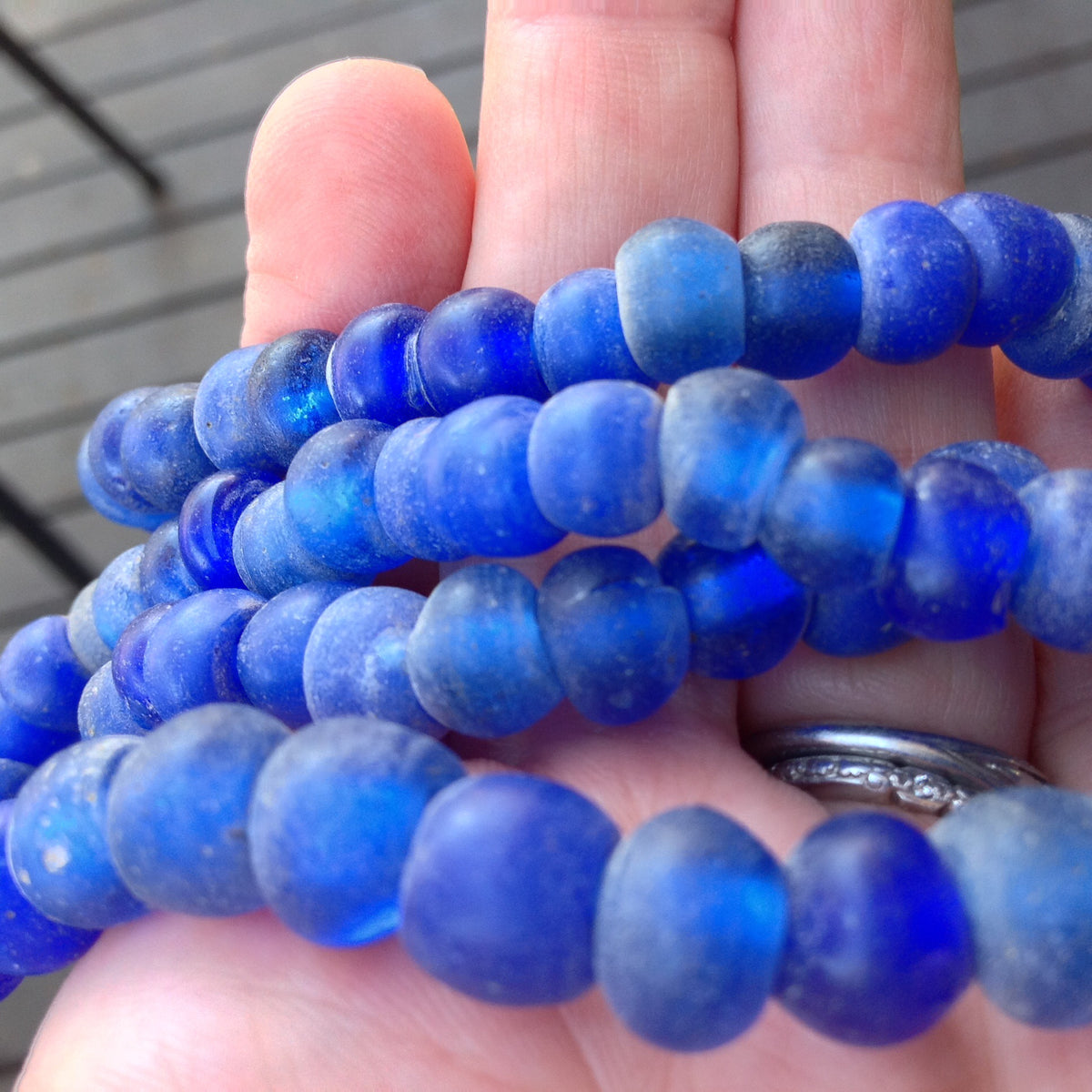Rich Blue Antique Dutch Glass Beads, Strand - ANT403