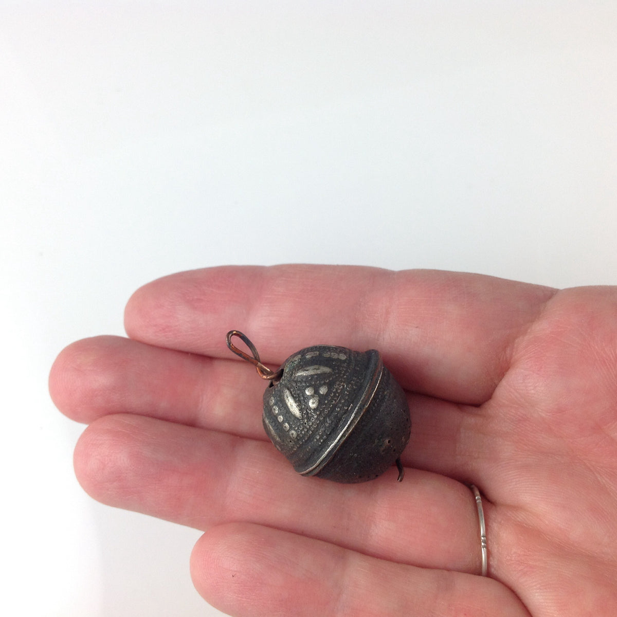 Mauritanian Silver Aggrab al Fadda Bead Pendant with Copper Band - C198p
