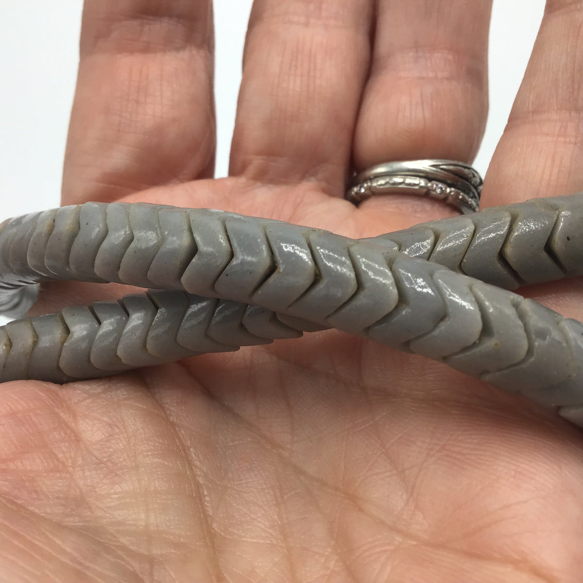 Gray Czech Glass Snake Vertabrae Beads from the African Trade - Rita Okrent Collection (AT865))